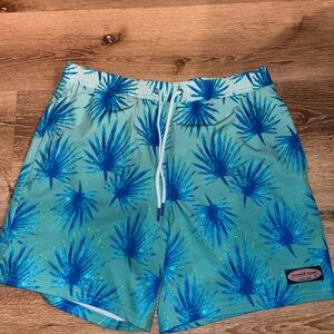 Vineyard Vines Men's Green and Blue Palm Swim Trunks